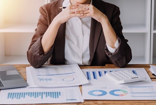 What Does Full-Service Accounting Include?